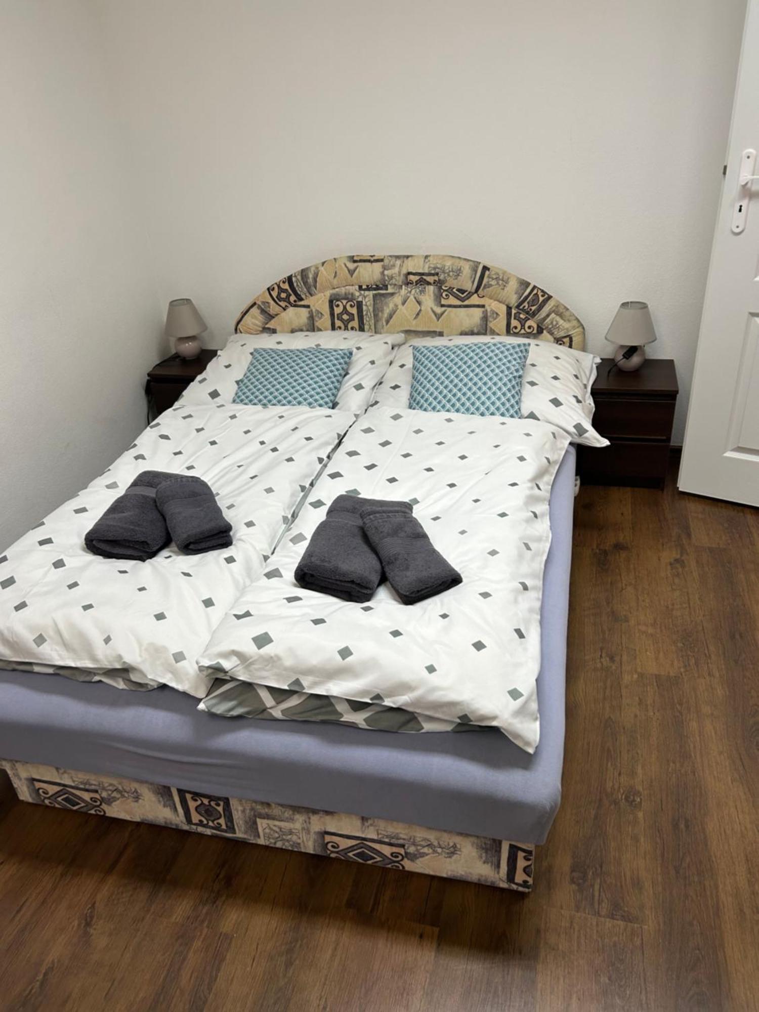 Konde Apartments A Dunajská Streda Εξωτερικό φωτογραφία