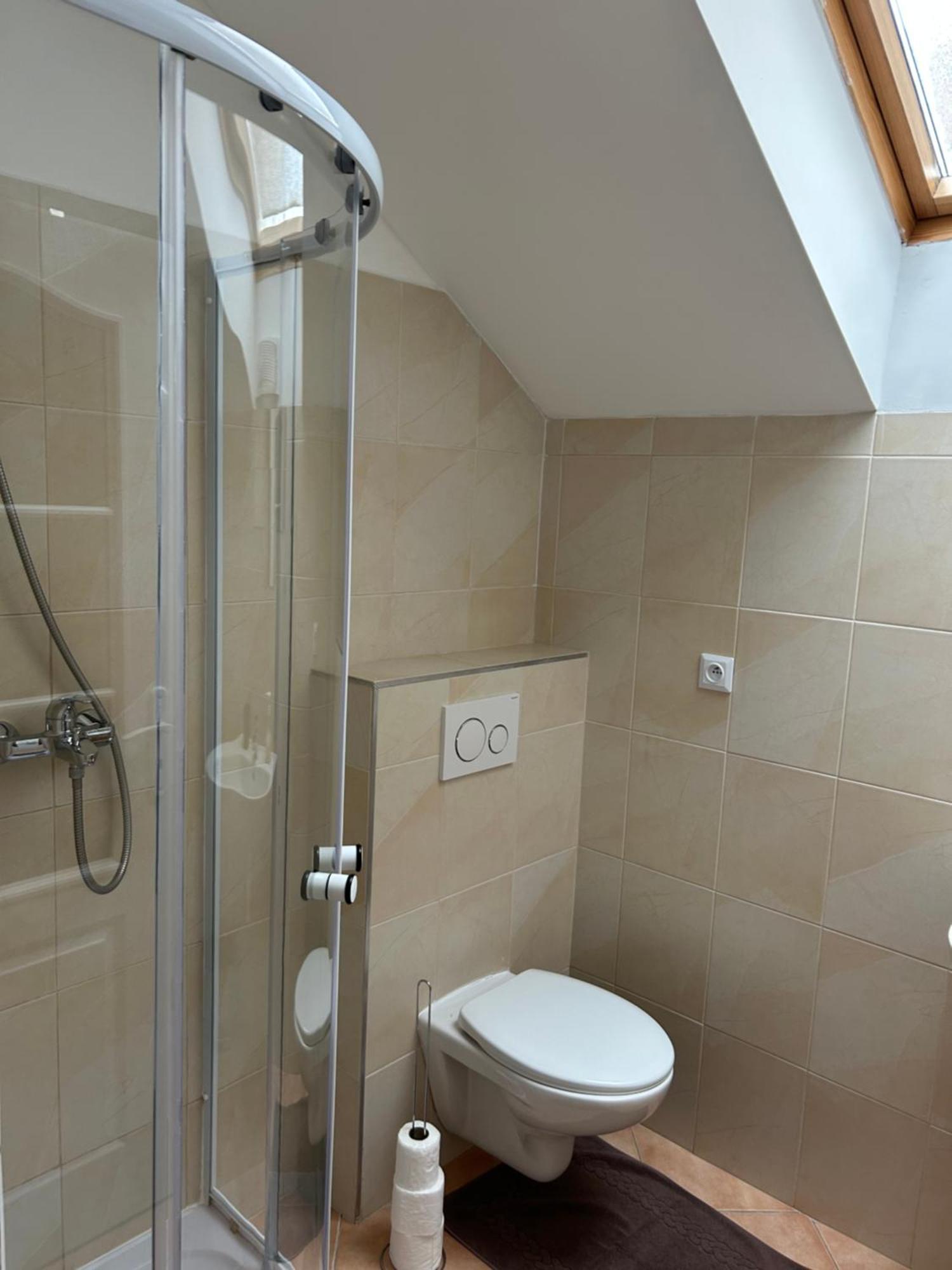 Konde Apartments A Dunajská Streda Εξωτερικό φωτογραφία