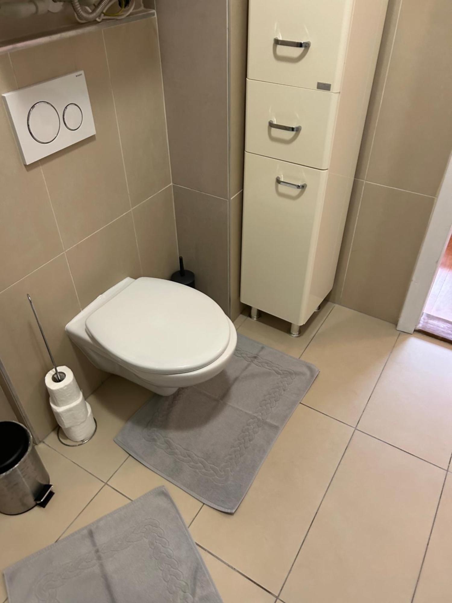Konde Apartments A Dunajská Streda Εξωτερικό φωτογραφία